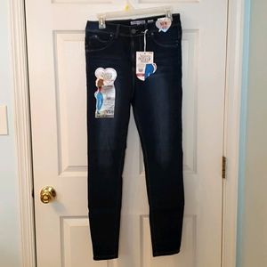 YMI WannaBettaButt Skinny Jeans
